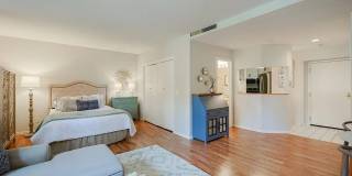 51 Pettee St Gallery 6