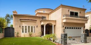 5029 Lemona Avenue Gallery 1