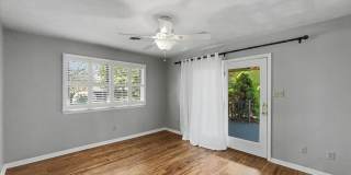 330 PARKWOOD Drive Gallery 6