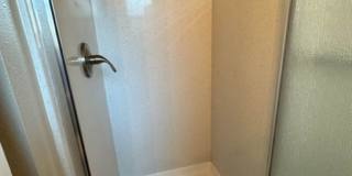 Desirable 3 bedroom 2 bath home Gallery 24