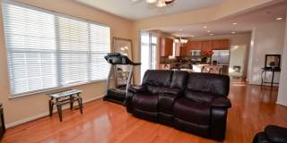 15308 COMMITMENT Court Gallery 7