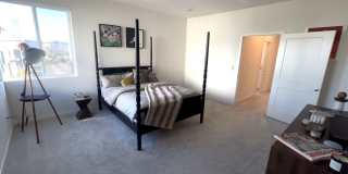 3 bed, 2.5 bath located in Ontario! Gallery 23