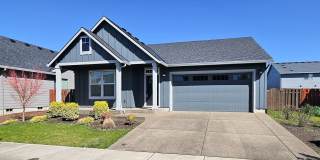 Single Level Home with Attached Garage ~ Dahlia 1400 Gallery 1