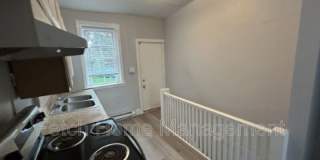 430 Manor Street Gallery 6