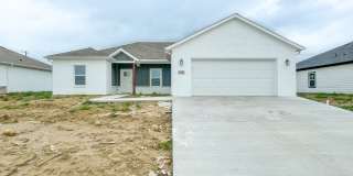 Beautiful New 3 Bed / 2 Bath Home in Corsicana! Gallery 1