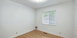 Upgraded 4 Bed, 2 Bath Home on Charming Tree Lined Street in Desirable Crescent Park Gallery 18