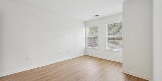 The Estates Gallery 8