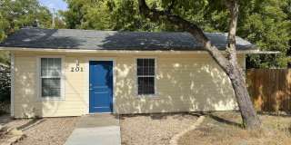 201 S Rhomberg Street Gallery 1