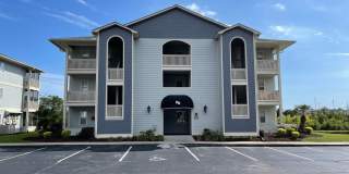 Furnished 1 bedroom condo with beautiful water views. Gallery 1