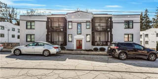 88 Peachtree Memorial Drive NW Gallery 30