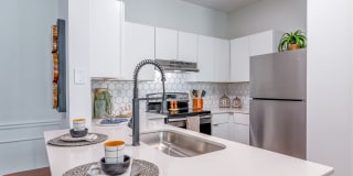 Jefferson at the Perimeter Apartments Gallery 4