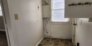 Spacious 4BR/2BA Brick Home with Fireplace, Large Island! Gallery 13