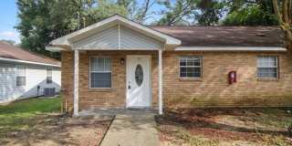 7135 Pearson Rd Gallery 1