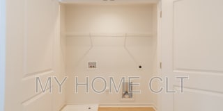 2719 Capitol Drive - 1 Gallery 29