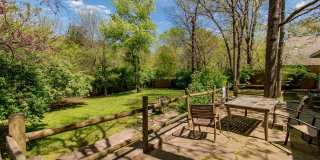 4 Bedroom Home near UofA! Park-like yard! Lawn care included! Available for Fall semester! Gallery 1