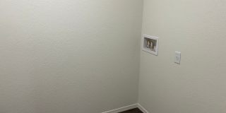DESERT SKY TOWNHOME WITH POOL! Gallery 11