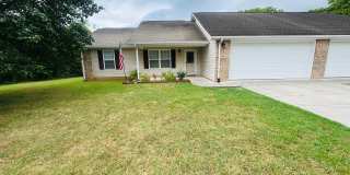 3 bedroom, 2 bath w/ 2-car garage convenient to Sevier, Knox & Jefferson Counties - available now Gallery 1