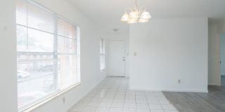1815 Michigan Avenue Unit C - 1 Gallery 3