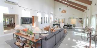 Arbour Court Gallery 1