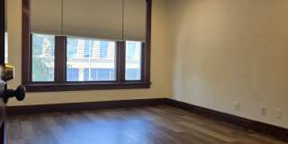 119 1/2 N Broadway - 2 Gallery 7