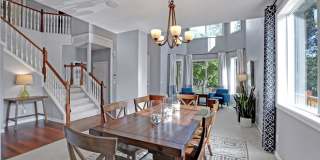 IMMACULATE & LOVELY 5 bed, 3 bath, + huge bonus room that can serve as a 5th bedroom, 2 car garage Gallery 7