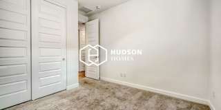 6326 West Raymond Street Gallery 23