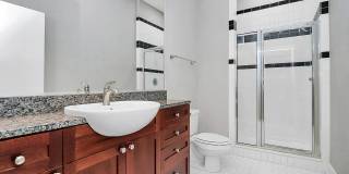 Uptown Living! Uptown Living! Gallery 26