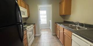 Spacious 3 Bedroom, 2 Bath Unfurnished Apartment with Stunning Views! Branson, MO - ask about the move in special Gallery 1