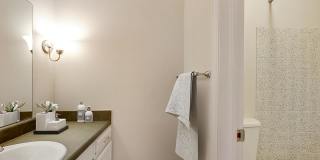 Greenway Apartments Gallery 5