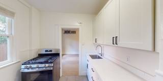 947 Bush Gallery 2
