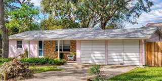 Charming 2-bedroom, 1-bath home Gallery 52