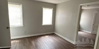 1240 Robin Hood Ln Gallery 3