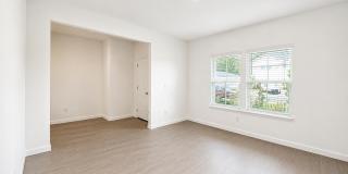 15524 CREEK EDGE Court Gallery 6