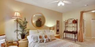201 HIGH GABLES DR #105 Gallery 16