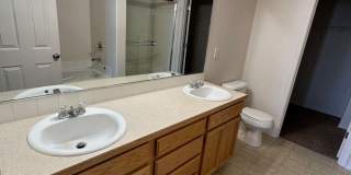 Spacious 2 bed/2.5 bath with bonus room townhome off Road 68 Spacious 2 bed/2.5 bath with bonus room townhome off Road 68 Gallery 25