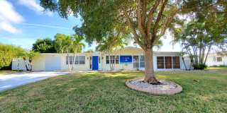 Fabulous 3 bed/ 2 bath + Den in Southgate ~ Coming Mid-April Gallery 1