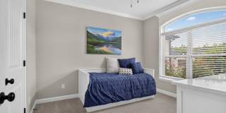 Fabulous Home in Miller's Glenn Gallery 18