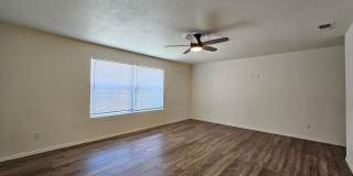 SECTION 8 ACCEPTED - BRAND NEW FLOORING - AVAILABLE & MOVE-IN READY! Gallery 17