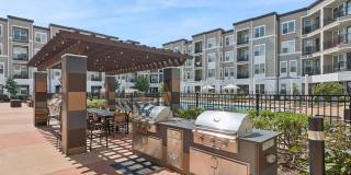 Arrive Brentwood Gallery 57