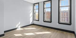 808 E FORT Avenue Gallery 17