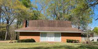 86 Azalea Drive Gallery 1