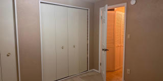 Pleasant Valley 5 Bedroom Gem with AC! Gallery 27