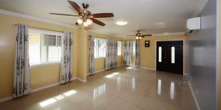 1517 Palolo Avenue Gallery 1