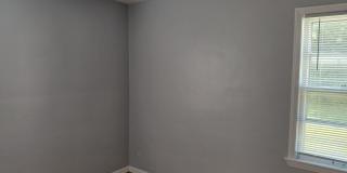 4 bedroom, 2 full bath bungalow near Cedar and Warrensville Gallery 14