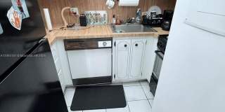 300 NW 42nd Ave Gallery 12