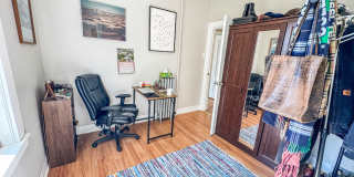 35 1/2 Essex StreetUnit 2 Gallery 13