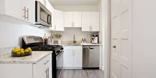 RiverHouse Gallery 35