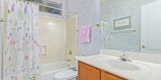 Apply Here www.realty480pm.appfolio.com/listings Gallery 13