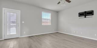 12260 Desert Wolf Avenue Gallery 24