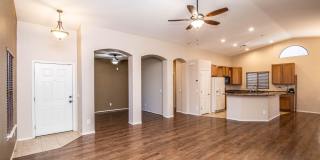 44629 W Santa Fe Avenue Gallery 5